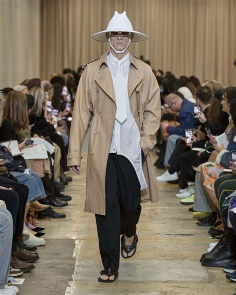 burberry fashion show 2023|burberry men's summer 2023.